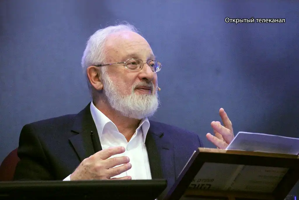 Любить но по законам приоды