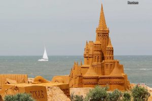 замок из песка