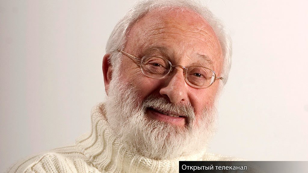 Михаэль Лайтман улыбается